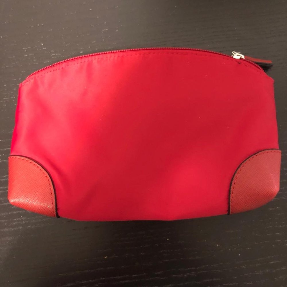 NWT Roots Clutch - Picture 4 of 5